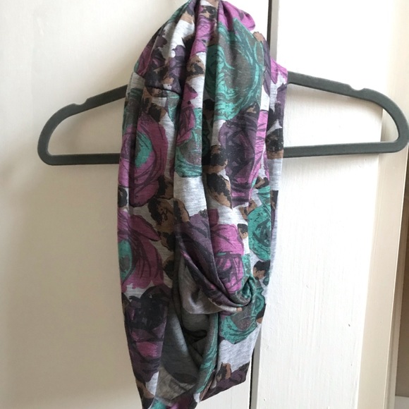 Infinity Scarf Lot - Picture 2 of 7